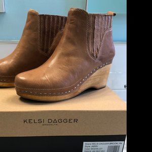 Kelsi Dagger - Jax Tan Platform Bootie